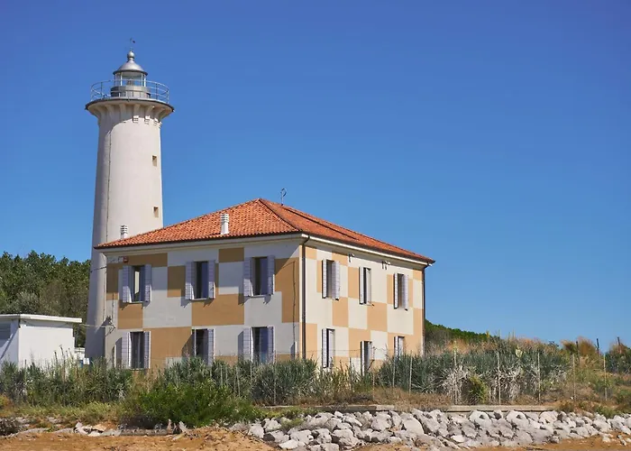 Flat In A Seafront Building With Swimming Pool Daire *