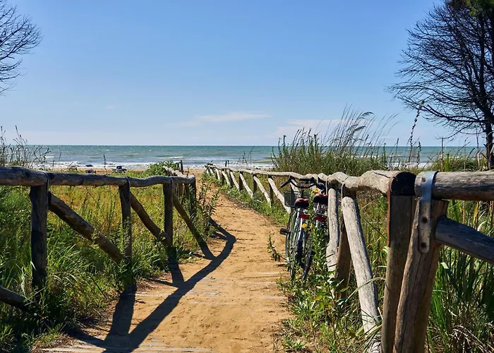 Flat In A Seafront Building With Swimming Pool * Bibione