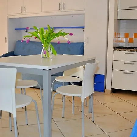 Apartament Flat In A Seafront Building With Swimming Pool *