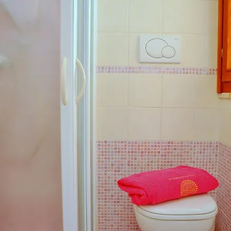 Daire Flat In A Seafront Building With Swimming Pool Bibione