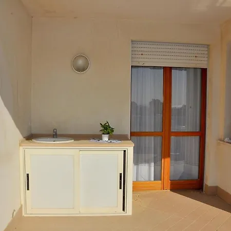 Flat In A Seafront Building With Swimming Pool Daire